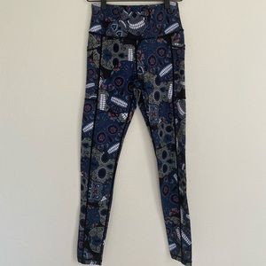 CVG Midnight Skulls, extra small, never worn